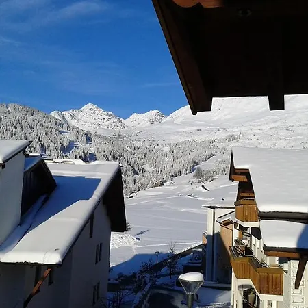 Daisy アパート *